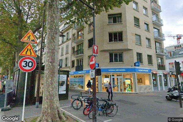Vue Google Street View du 24 Rue de l'Hôtel de Ville