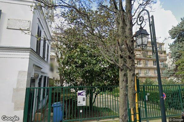 Vue Google Street View du 30 Rue de Longchamp