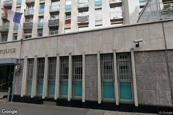 Vue Google Street View du 30 Rue du Pont