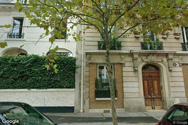 Vue Google Street View du 2 Rue Pauline Borghese