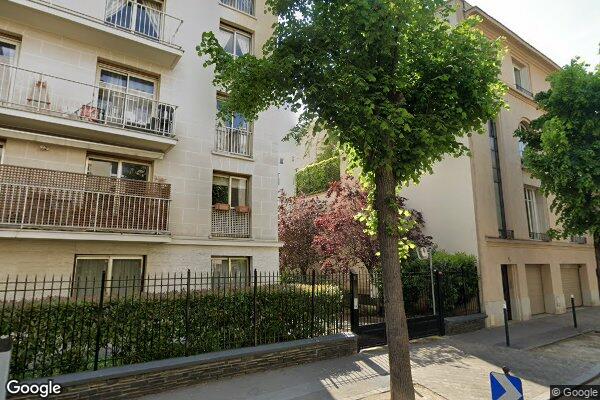 Vue Google Street View du 13 Rue Perronet