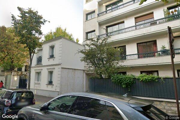Vue Google Street View du 30 Rue Perronet