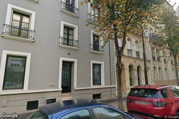Vue Google Street View du 37 Rue Perronet