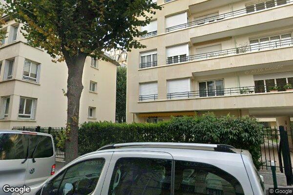 Vue Google Street View du 42 Rue Perronet