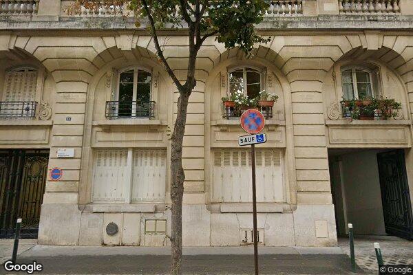 Vue Google Street View du 44 Rue Perronet