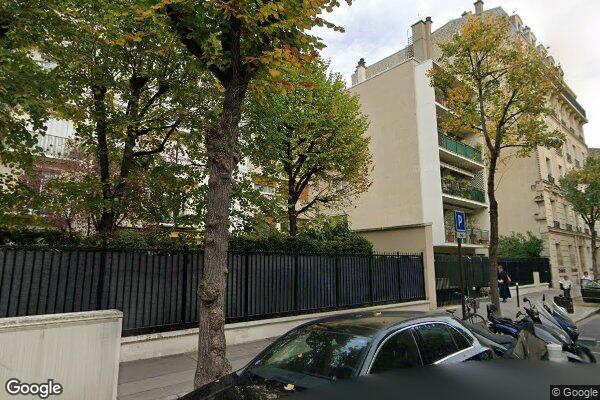 Vue Google Street View du 84A Rue Perronet