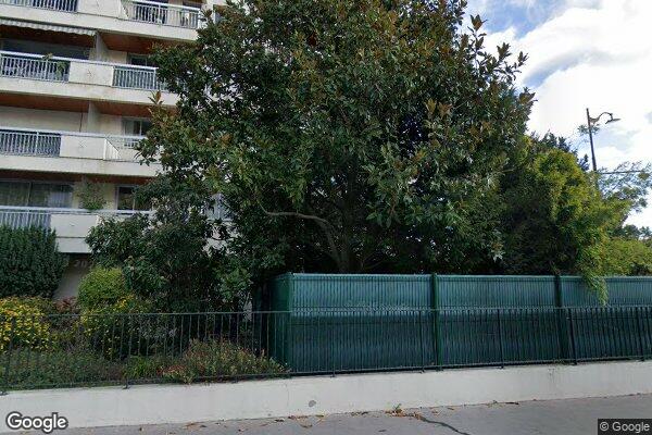 Vue Google Street View du 2 Rue Pierret