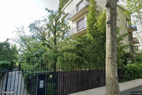 Vue Google Street View du 30 Rue Saint-James