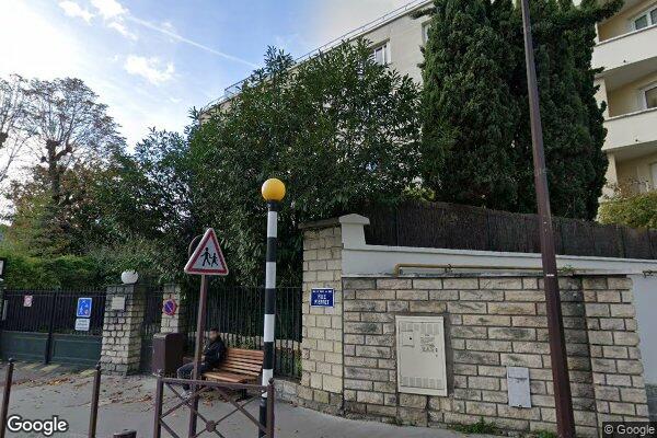 Vue Google Street View du 13 Rue Salignac Fénelon